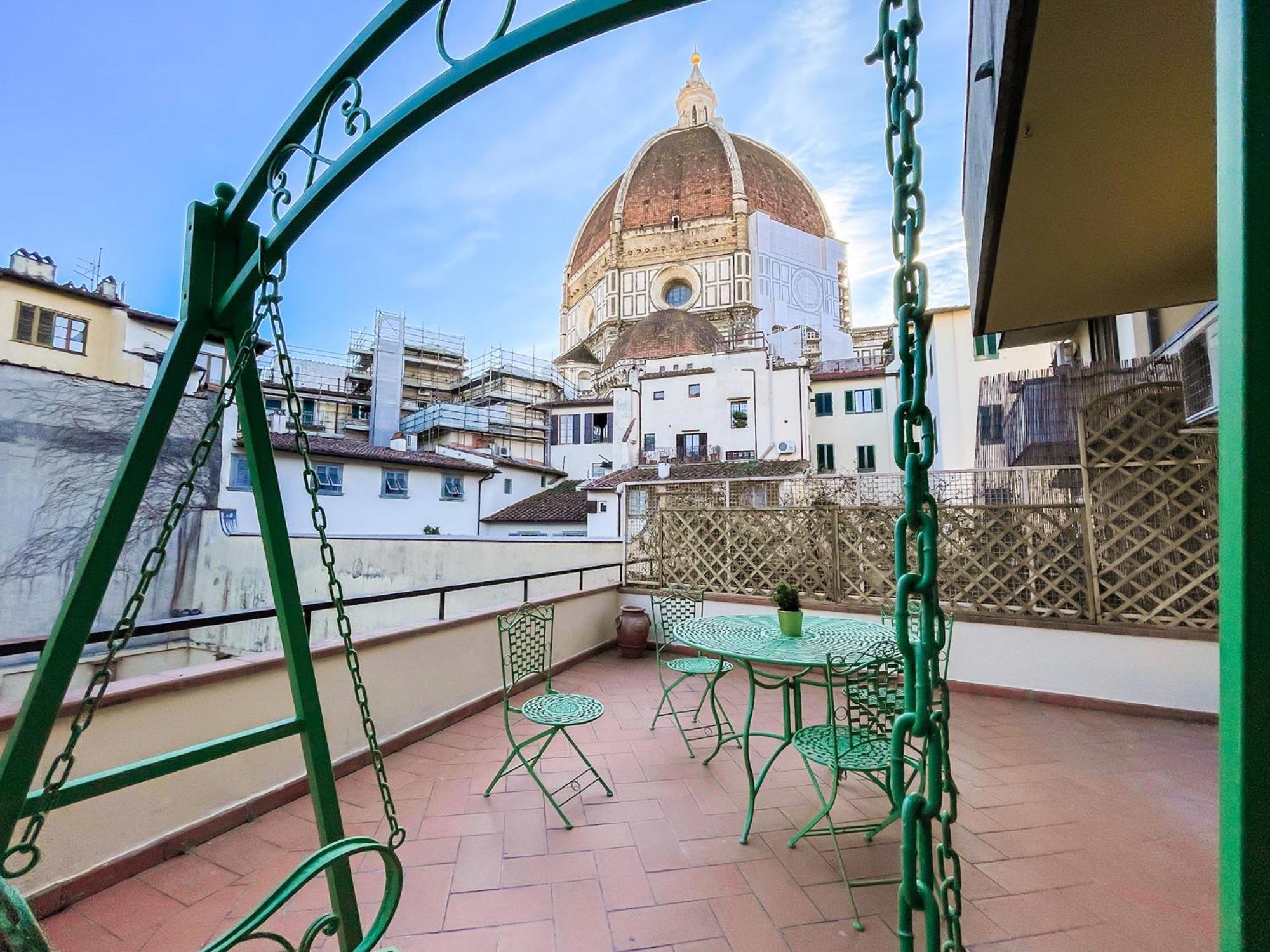 Stunning Apartment With An Amazing Terrace Florence Ngoại thất bức ảnh